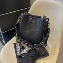 Load image into Gallery viewer, Women's High-Capacity Crossbody Bag – Chic PU Leather Underarm Tote | Streetwear Handbag