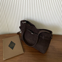 Load image into Gallery viewer, Retro Matte Genuine Leather Large Capacity Tote Shoulder Bag – Women's Everyday Carry