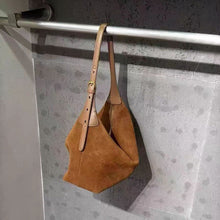 Load image into Gallery viewer, Retro Matte Textured Tote Bag – Versatile High-End Crossbody for Women