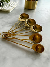 Load image into Gallery viewer, Sorrento Gold Measuring Cups &amp; Spoons Set