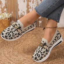 Load image into Gallery viewer, Women's Leopard Print Round Toe Slip-On Flats | Breathable Mesh Casual Shoes