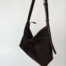 Load image into Gallery viewer, Women's Genuine Leather Single-Shoulder Bag – Matte Full-Grain Cowhide Crossbody Handbag
