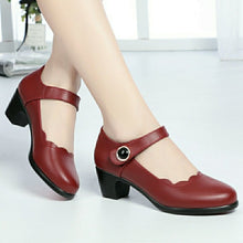 Load image into Gallery viewer, Chunky Heel Slip-On Shoes