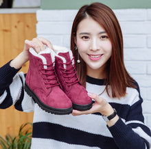 Load image into Gallery viewer, Women's Plush Snow Boots | Flat Heel Waterproof Casual Winter Boots