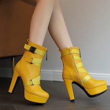 Load image into Gallery viewer, Women's Mid-Calf Chunky Heel Boots | Round Toe PU Leather Block Heel