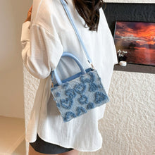 Load image into Gallery viewer, Women's Plush Stylish Crossbody Handbag - Premium PU Leather Shoulder Bag