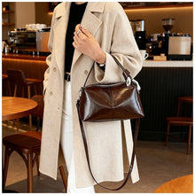 Load image into Gallery viewer, Retro Lightweight Shoulder Tote Bag
