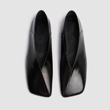 Load image into Gallery viewer, Women's French-Style Genuine Leather Square-Toe Flat Shoes - Elegant Slip-On Dress Flats