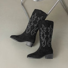 Load image into Gallery viewer, Retro Embroidered Western Cowboy Boots