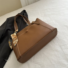 Load image into Gallery viewer, Women's High-Capacity PU Leather Shoulder Bag - Casual Streetwear Handbag with Multiple Pockets