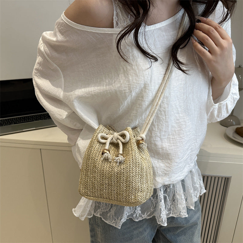 Women's Woven Straw Bucket Bag - Casual Crossbody Shoulder Bag with Adjustable Strap