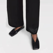 Load image into Gallery viewer, Women's French-Style Genuine Leather Square-Toe Flat Shoes - Elegant Slip-On Dress Flats