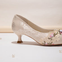 Load image into Gallery viewer, Women's Jacquard Kitten Heel Sandals | Pointed Toe Lace Flower Embroidery Heels