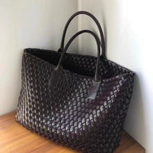 Load image into Gallery viewer, Large Capacity Embossed PU Leather Shoulder Tote Handbag