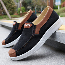 Load image into Gallery viewer, Men's Breathable Slip-On Canvas Shoes