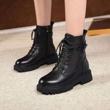 Load image into Gallery viewer, Women's British-Style Fleece-Lined Chunky Heel Boots | Warm Insulated Lace-Up Winter Boots