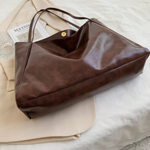 Load image into Gallery viewer, Women's Large Capacity Soft PU Leather Shoulder Bag Retro Casual Handbag