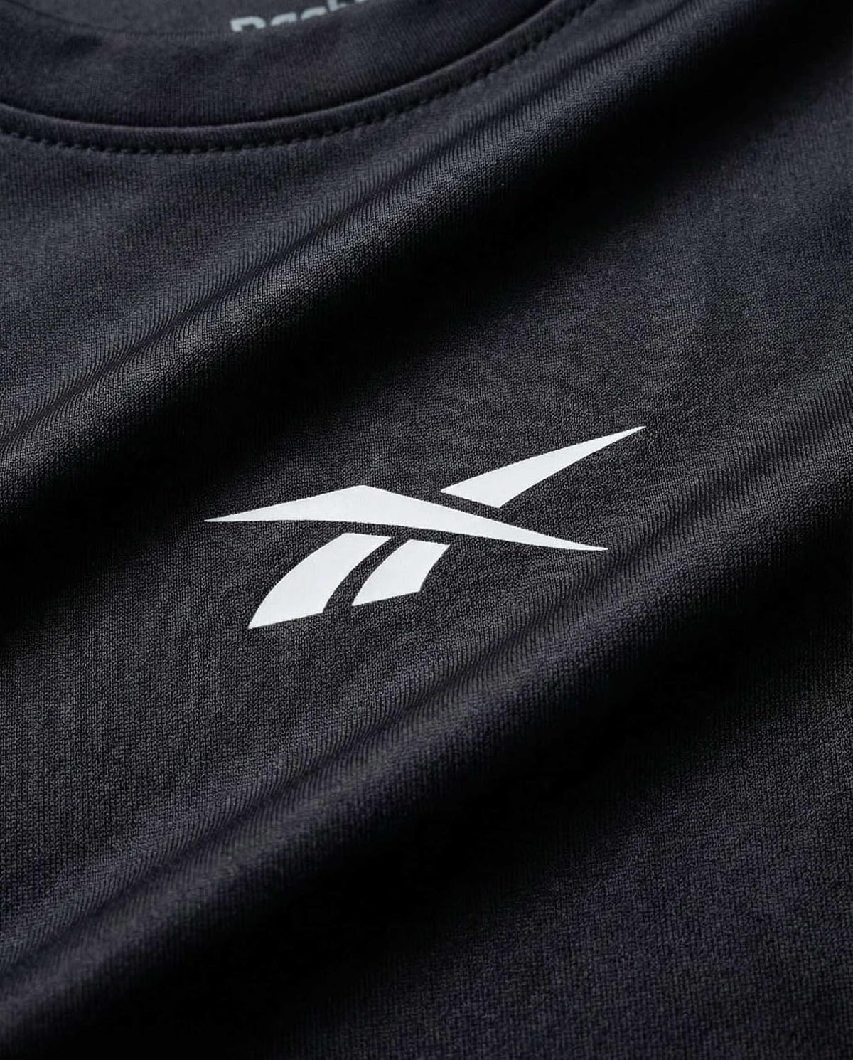 Reebok 4 Pack Boys' Dry Fit Athletic T Shirts Short Sleeve Teens Kids Tops