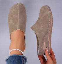 Load image into Gallery viewer, Plush Wedge Sandals