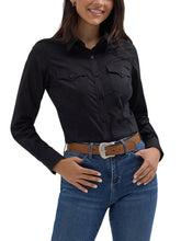 Load image into Gallery viewer, Women's Retro Long Sleeve Cool Blue Solid Western Shirt