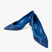 Load image into Gallery viewer, The Toskana Sax Blue Pythn Leather Block Heel Pump Women Shoe