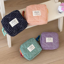Load image into Gallery viewer, Portable Canvas Plaid Coin Purse
