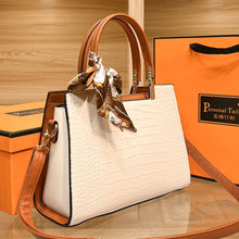 Load image into Gallery viewer, Large Stylish Crossbody Bag for Women - Spacious PU Leather Shoulder Bag with Multiple Compartments