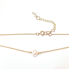 Load image into Gallery viewer, Single Pearl choker necklace