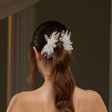 Load image into Gallery viewer, Crystal Hair Comb