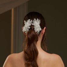 Load image into Gallery viewer, Crystal Hair Comb