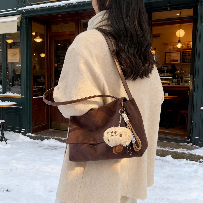 Retro High-Capacity Suede Shoulder Bag – Casual & Commuter Handbag for Women