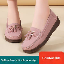 Load image into Gallery viewer, Women's Plus-Size Suede Flat Moccasin Loafers | Slip-On Tassel Shoes