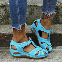 Load image into Gallery viewer, Cutout Round-Toe Velcro Beach Sandals
