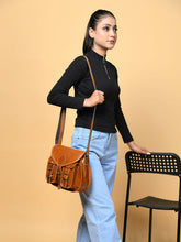 Load image into Gallery viewer, 2-Pocket Leather Sling For Women