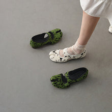 Load image into Gallery viewer, Pony Hair Split-Toe Tabi Mary Jane Flats