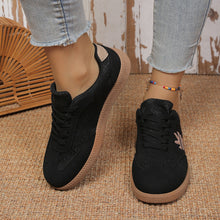 Load image into Gallery viewer, Women's Retro Chunky Sole Sneakers – Color-Block Lace-Up Platform Shoes