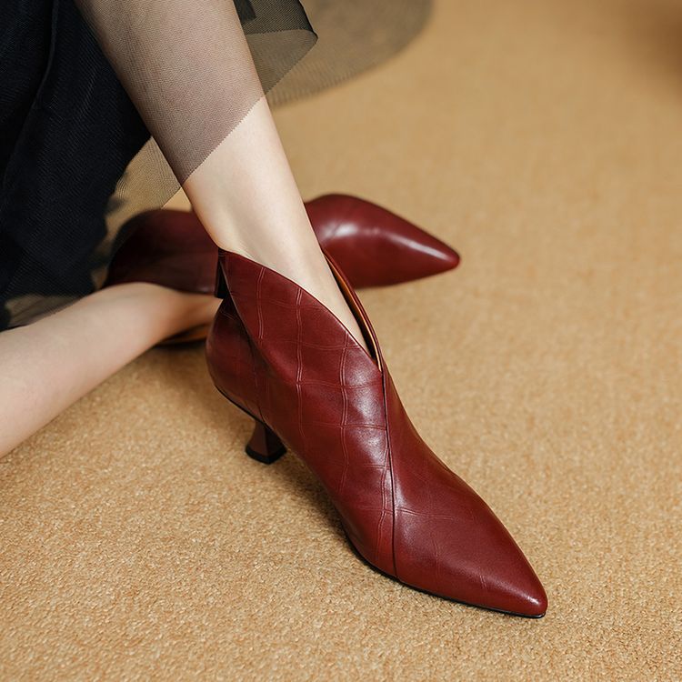 Women's Elegant Pointed-Toe Ankle Boots | Genuine Cowhide Leather | Velvet Lining Option