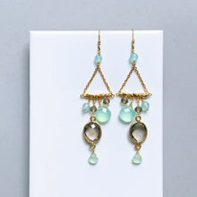 Load image into Gallery viewer, Smoky Quartz Chandie Earrings