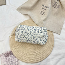 Load image into Gallery viewer, Floral Makeup Bag Large Capacity Cosmetic Organizer Travel Pouch