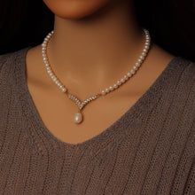 Load image into Gallery viewer, Freshwater Pearl with chevron point Necklace, sku# EF561