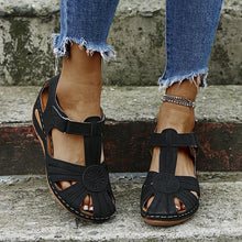 Load image into Gallery viewer, Cutout Round-Toe Velcro Beach Sandals