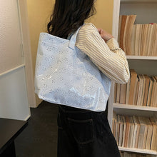 Load image into Gallery viewer, Spring Minimalist High-Capacity Commuter Tote Bag