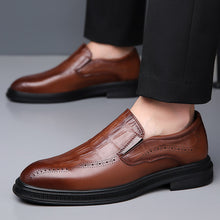 Load image into Gallery viewer, Men's British-Style Pointed Toe Leather Dress Shoes