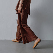 Load image into Gallery viewer, Women's Split-Toe Tabi Mules | Full Grain Cowhide Leather Ballet Flats