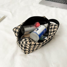 Load image into Gallery viewer, Plaid Cosmetic Bag - Premium Cotton Makeup Organizer with Zipper Closure