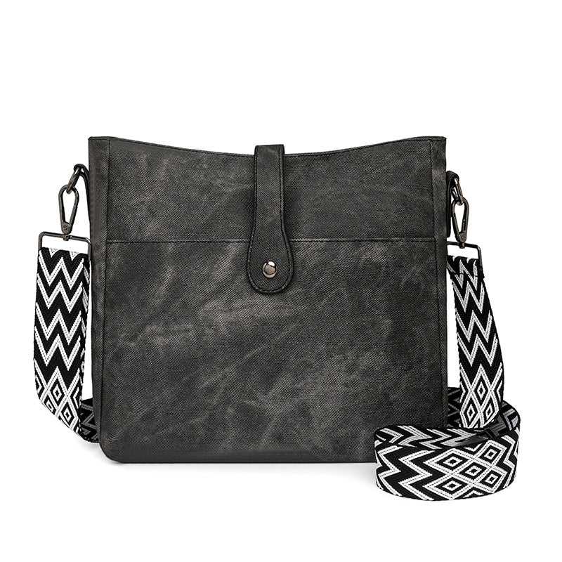 Textured Underarm Bag - Urban Minimalist PU Leather Shoulder Bag for Women