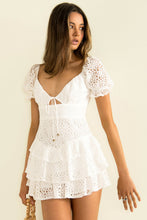 Load image into Gallery viewer, Short Spring Chest Lace up Back Zipper Lace Dress