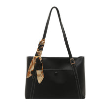 Load image into Gallery viewer, Women's High-Capacity PU Leather Shoulder Bag - Casual Streetwear Handbag with Multiple Pockets