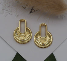 Load image into Gallery viewer, CZ Round Lock with Star Charm, Sku#LK635