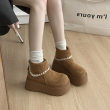 Load image into Gallery viewer, Women's Retro Height-Boosting Snow Boots - Lace-Up Winter Boots with Extra Padding